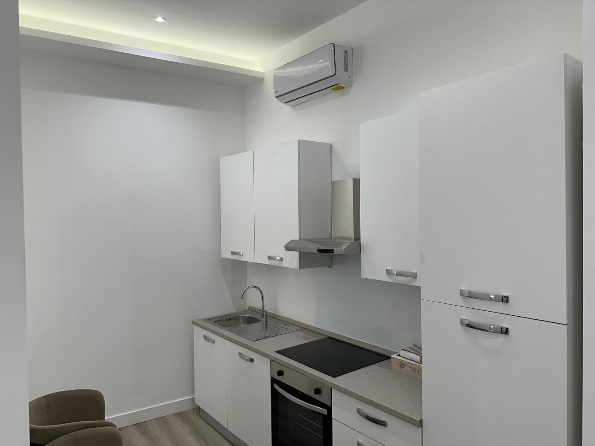 Elsa & Reseda Apartments Санремо Экстерьер фото