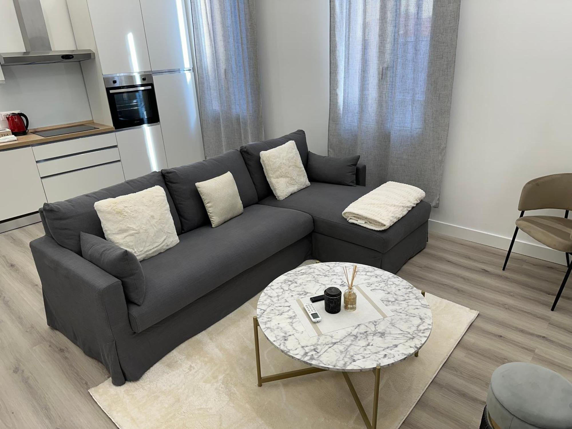 Elsa & Reseda Apartments Санремо Экстерьер фото